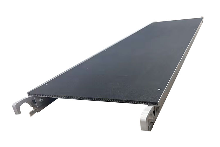 Non-slip Thermoplastic Scaffolding Planks